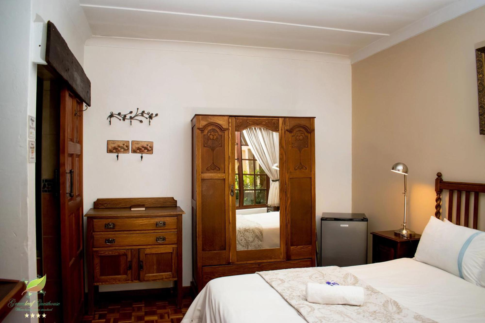 Greenleaf Guest Lodge Bloemfontein Buitenkant foto