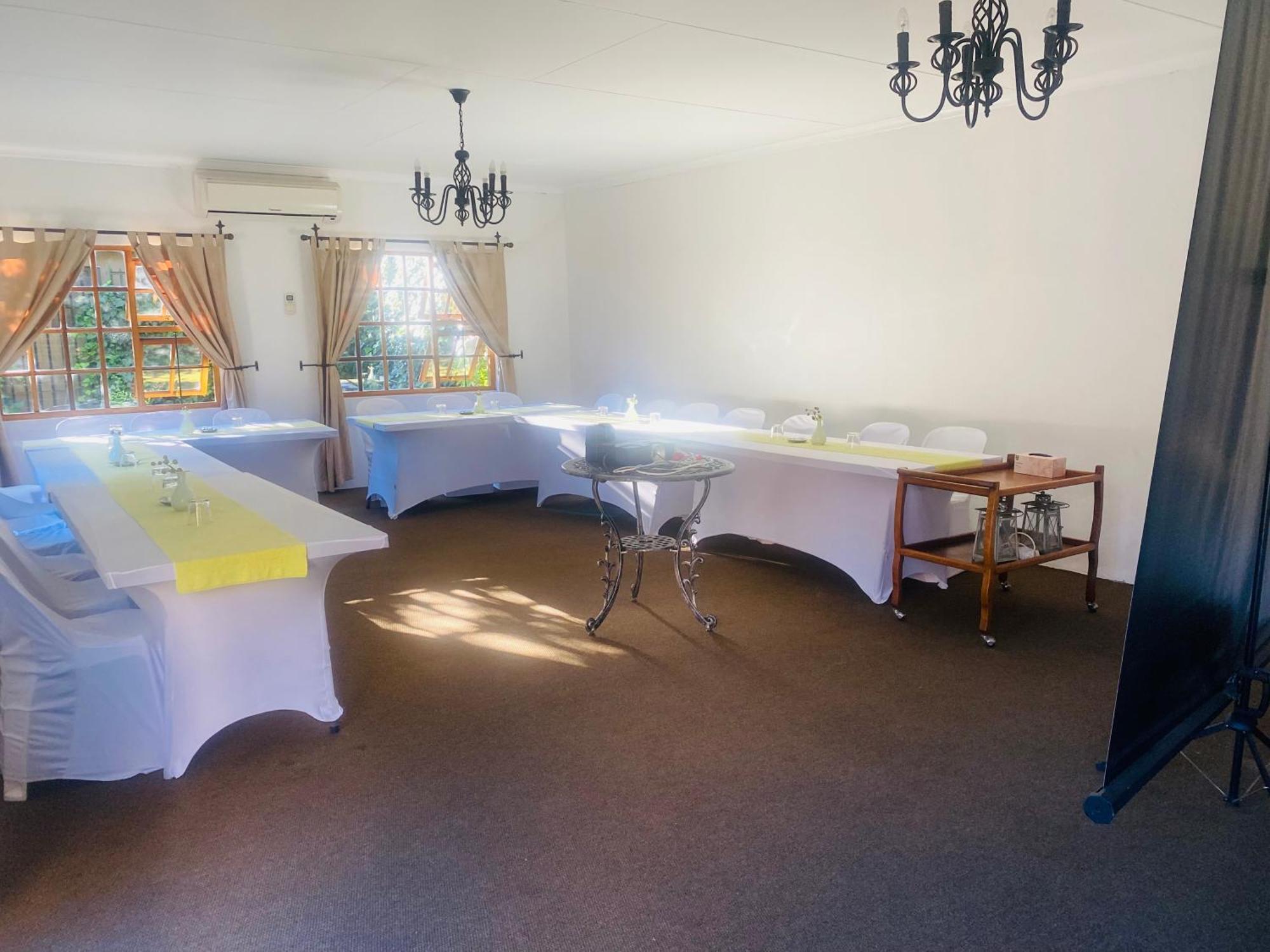 Greenleaf Guest Lodge Bloemfontein Buitenkant foto