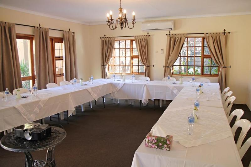 Greenleaf Guest Lodge Bloemfontein Buitenkant foto