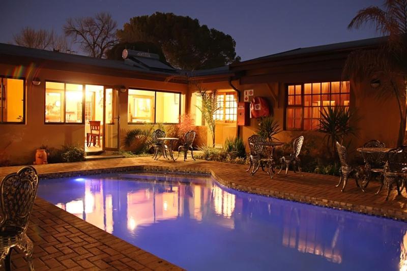 Greenleaf Guest Lodge Bloemfontein Buitenkant foto