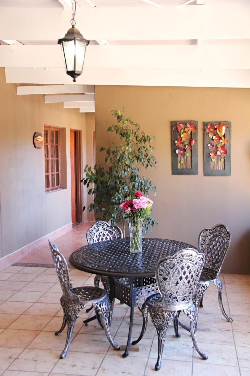 Greenleaf Guest Lodge Bloemfontein Buitenkant foto